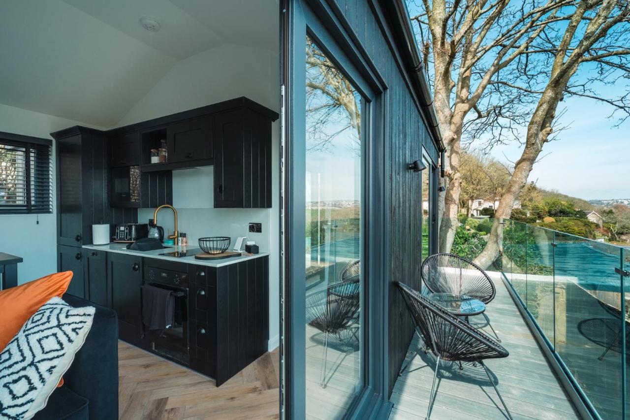 Priory Bay Escapes - Visum Appartement United Kingdom Buitenkant foto